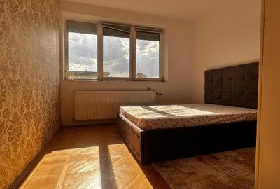 Apartament cu 3 camere semidecomandat, mobilat în Drumul Taberei