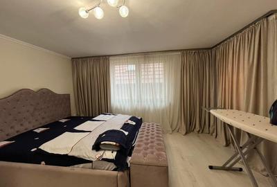 Casă individuală cu 7 camere cu Canalizare în Episcopia Bihorului - 8