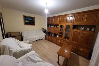 Apartament cu 3 camere decomandat în Bistrița Lac - 3