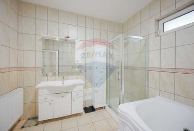 Casa cu piscina si garaj de vanzare in Sanmartin, Baile Felix - 14