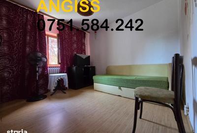 Apartament cu 2 camere decomandat în E3