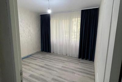 Apartament cu 3 camere decomandat în Alexandru cel Bun - 4