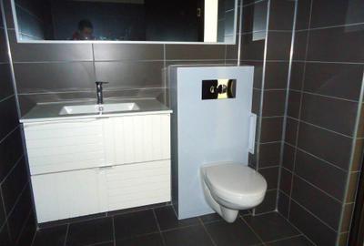 Apartament cu 3 camere în Central - 1