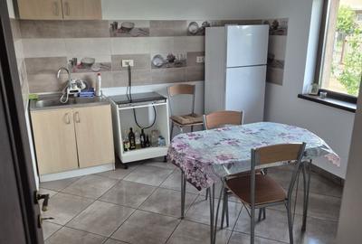 Casă cu 4 camere în Holboca