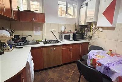 Casă individuală cu 7 camere cu Canalizare în Ultracentral - 2