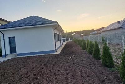 Casă cu Teren 750 Mp în Poiana lui Stângă