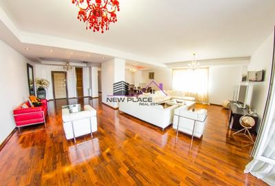 Apartament cu 4 camere decomandat, mobilat în Herăstrău