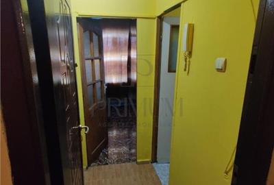 Garsonieră decomandată, mobilată în Steaua