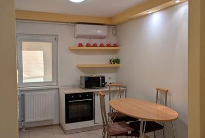 Apartament cu 3 camere decomandat, mobilat în Casa de Cultură - 2