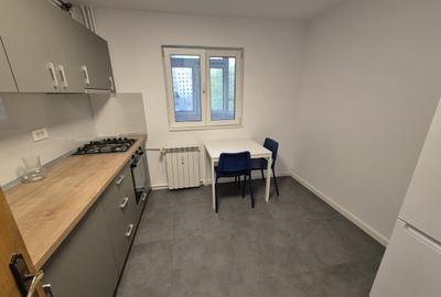 Apartament cu 2 camere decomandat în Lacul Tei