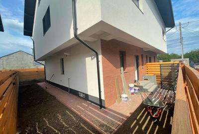 Casa P+1+M.5 cam.Util 152mp.Teren 204mp.Finsaje premium. Zona buna - 38