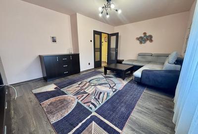 Apartament 3 camere de inchiriat zona centrala