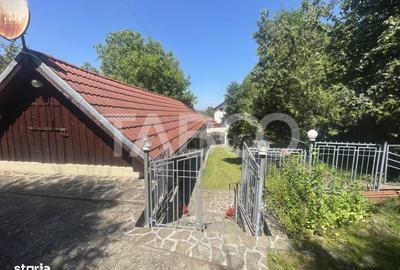 Casă cu 4 camere în Central