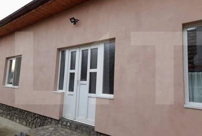 Casă cu 3 camere cu Canalizare în Central - 16