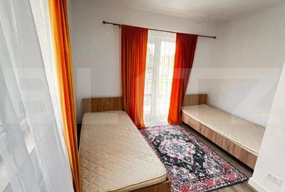 Casă cu 4 camere cu Canalizare în Bucium