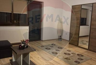 Apartament cu 2 camere decomandat în Central - 9