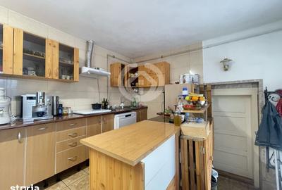 Casă cu 7 camere cu Teren 432 Mp în Lupeni - 7