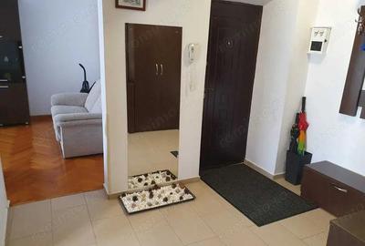 Vanzare apartament 3 camere tei - renovat mobilat - 1
