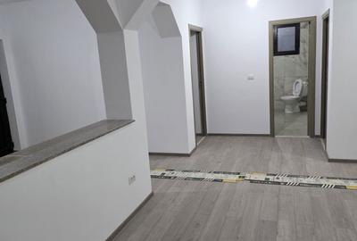 Casă cu 3 camere cu Teren 800 Mp în Topolița - 5