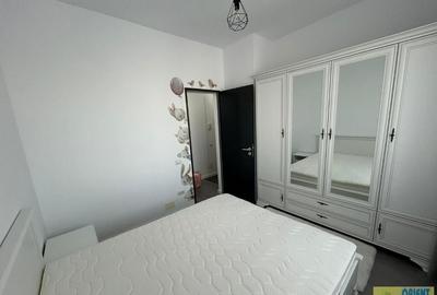 Apartament cu 2 camere decomandat în Tomis Plus