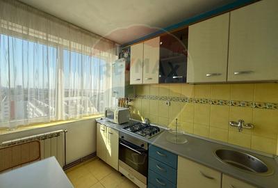 Apartament cu 3 camere de vanzare | Calea Grivitei | Vedere panoramica - 6
