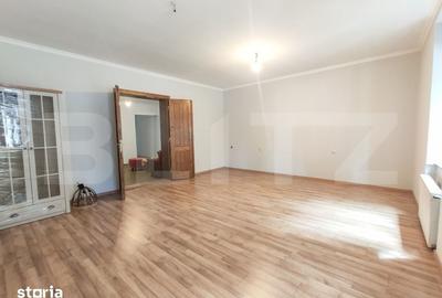 Casă cu 5 camere cu Teren 598 Mp în Central - 3