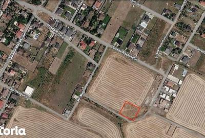 Teren de 2100 mp, în Central - 1