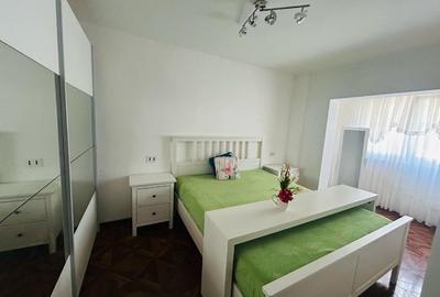 Proprietar, apartament cu 3 camere, zona Lipovei - 12