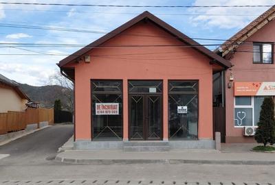 Spațiu comercial, de 130 mp, în Central - 1