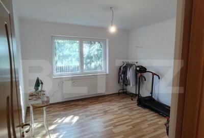 Casă cu 3 camere cu Teren 420 Mp în Sângeorgiu de Mureș