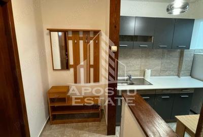 Apartament cu 3 camere decomandat în Circumvalațiunii - 5