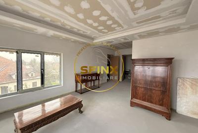 9 camere, piscina exterioara, garaj 5 masini, 516 mp utili, teren 1151 - 18