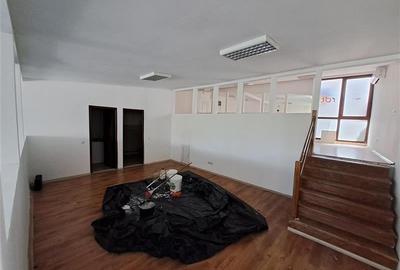 Spatiu comercial, 220 mp utili, situat in zona Semicentrala! - 2