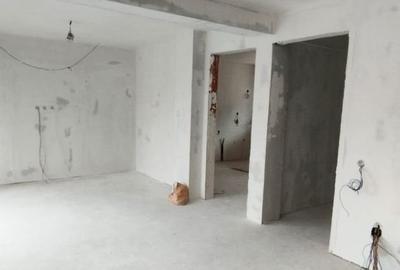 Casă individuală cu 4 camere cu Canalizare în 1 Decembrie - 10