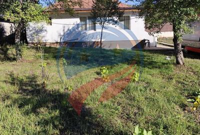 Casă cu 4 camere cu Teren 1860 Mp în Cernat - 4