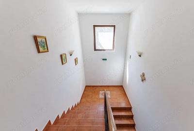 Casă cu 12 camere cu Teren 5028 Mp în Poiana - 19