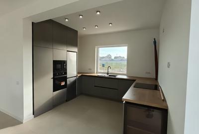 Casa finisata, cartier Beverly Hills, aproape de Oradea si de Baile Felix. - 9