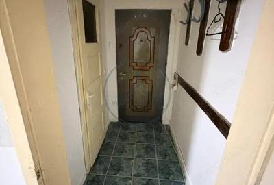 Apartament de inchiriat-Decebal etaj 2,cu loc de parcare - 2