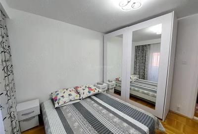 3 camere, decomandat, 2 balcoane, 72 mp, et.4, Dorobanti, str Columbelor - 18