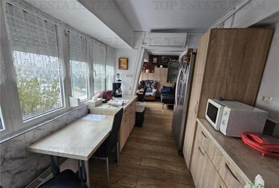 Apartament 2 camere vedere frontala la mare -Faleza Nord - 10