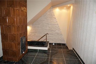Casa de vanzare, central, duplex, garaj interior - 16