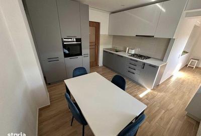 Apartament cu 3 camere în Central - 1