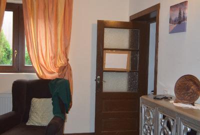 Casă cu 3 camere cu Teren 250 Mp în Central - 3