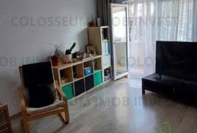 Apartament cu 3 camere decomandat în Tractorul - 2