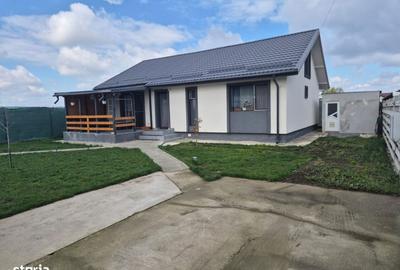 Casă cu 4 camere în Dărmănești - 12