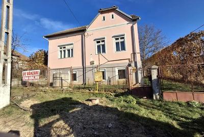 Casă cu 3 camere în Țigău - 3