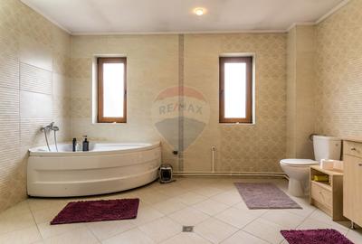 Casa de vanzare, 6 camere, Huedin, pretabila pentru 2 proprietari - 15