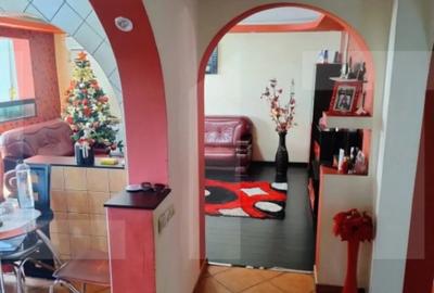 Apartament cu 4 camere decomandat, mobilat în Doamna Ghica - 16