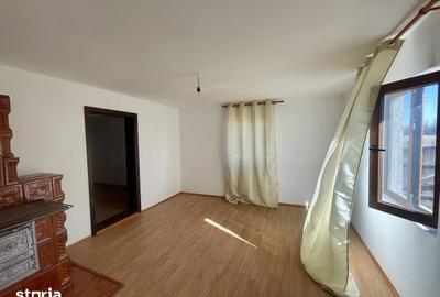 Casă cu 3 camere cu Teren 3500 Mp în Vicovu de Sus - 18