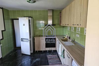 Casă cu 5 camere cu Teren 780 Mp în Central - 7